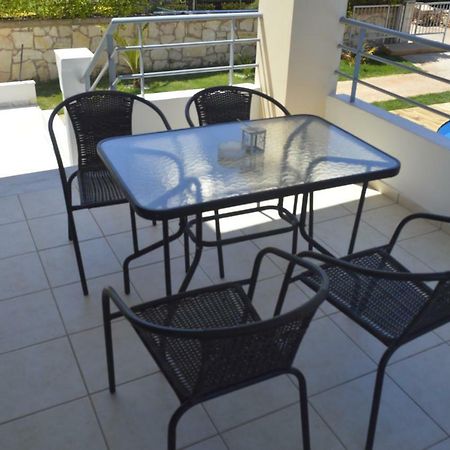 M&M Villa Kathiana Exterior photo