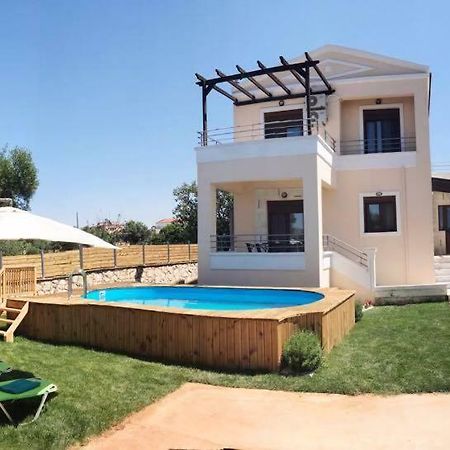 M&M Villa Kathiana Exterior photo